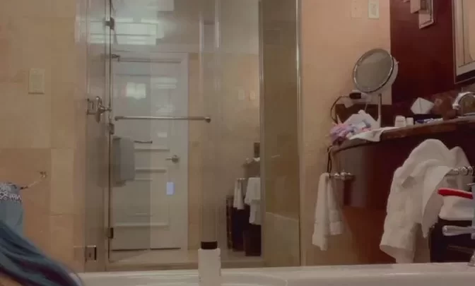blue hair girl fucks in bathtub