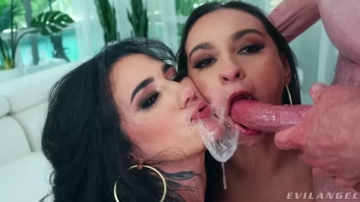 Evil Angel – Arabelle Raphael, Hailey Rose Double Blowjob