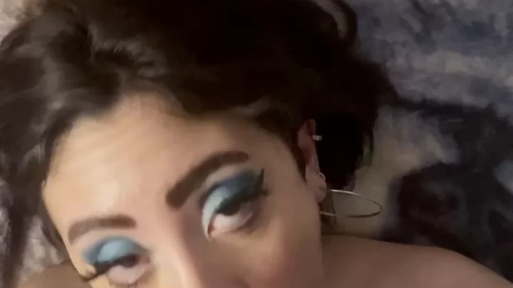 Latina Girl Gives Blowjob