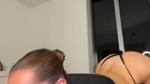 Ashley Aoky Zmkloqq