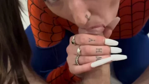 Amyyyoxxo Spider Girl Facial Id