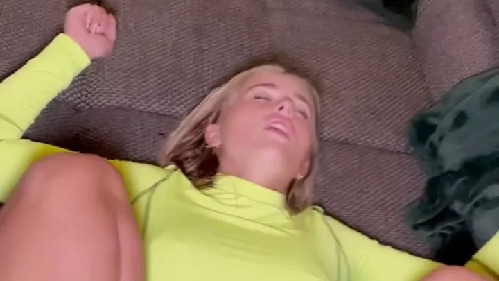 Ramona Jst Fucks With Pussy And Feet My Site