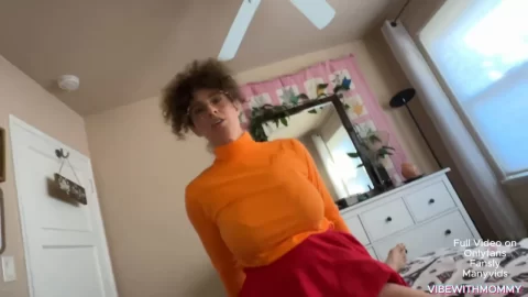 Vibewithmommy – Best Friends Mom Fucks Around With Your Dick