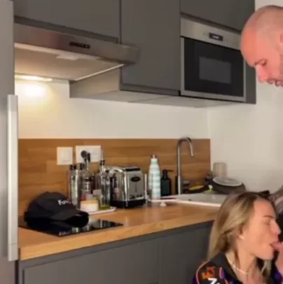 Margot Dulac Hot Delivery Girl Homemade Sextape