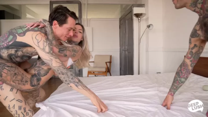 My Site – Chantal Danielle Gets Drilled By Two Cocks