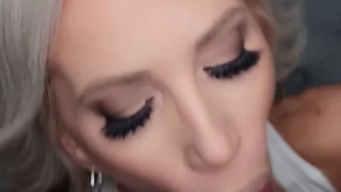 AnyaXO – Mature Blonde MILF Deepthroat Blowjob