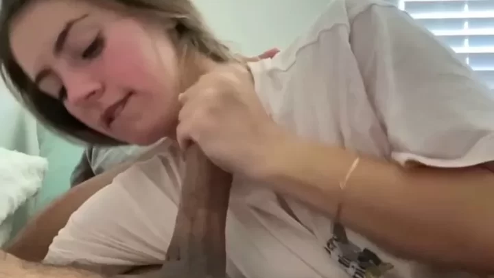 Glitteratiii Blows And Strokes a Cock Until It Cums