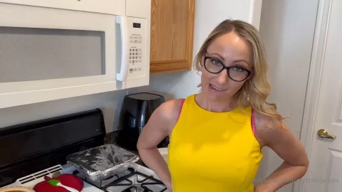 Crystal Clark Stepmom Stuffed By Soldier Stepson On Thanksgiving My Si