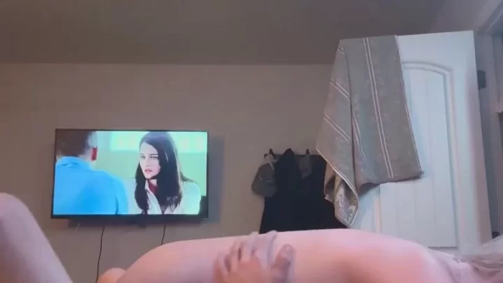 Rebeca Jones Fucking On a Movie Night My Site