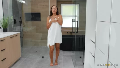 Sisi Rose Fucking The Wife S House Guest