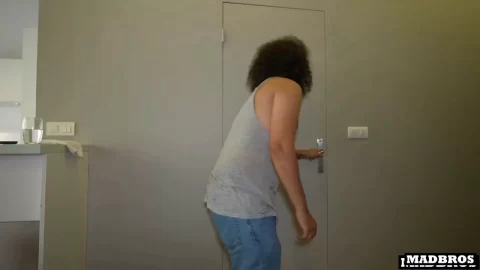 Plans Khalamite Cheats On Her Boyfriend