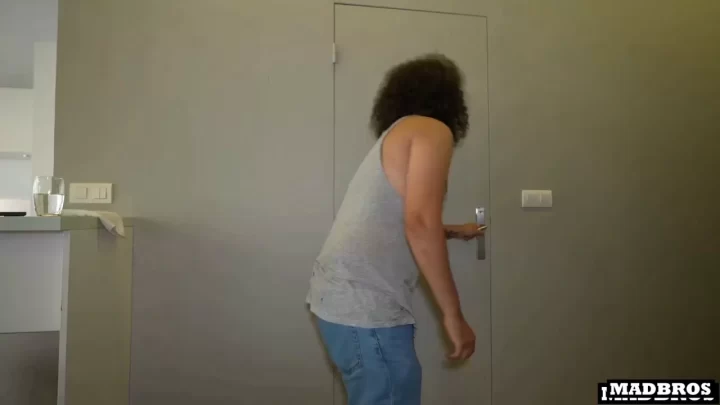 Plans Khalamite Cheats On Her Boyfriend