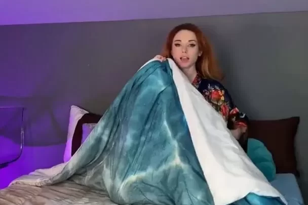 Amouranth Fucked From Shower To Bedroom