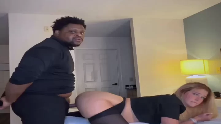 Cassie Sassy Fucks Fat Black Fan In Motel